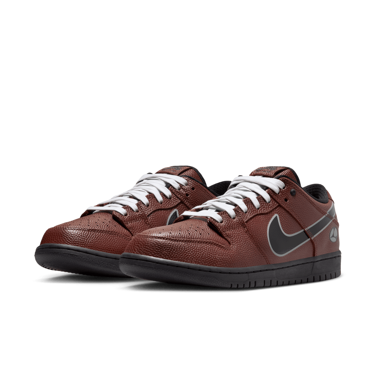 Nike SB Dunk Low Limosine Skateboards – HJ4131-200-36 – product view 2