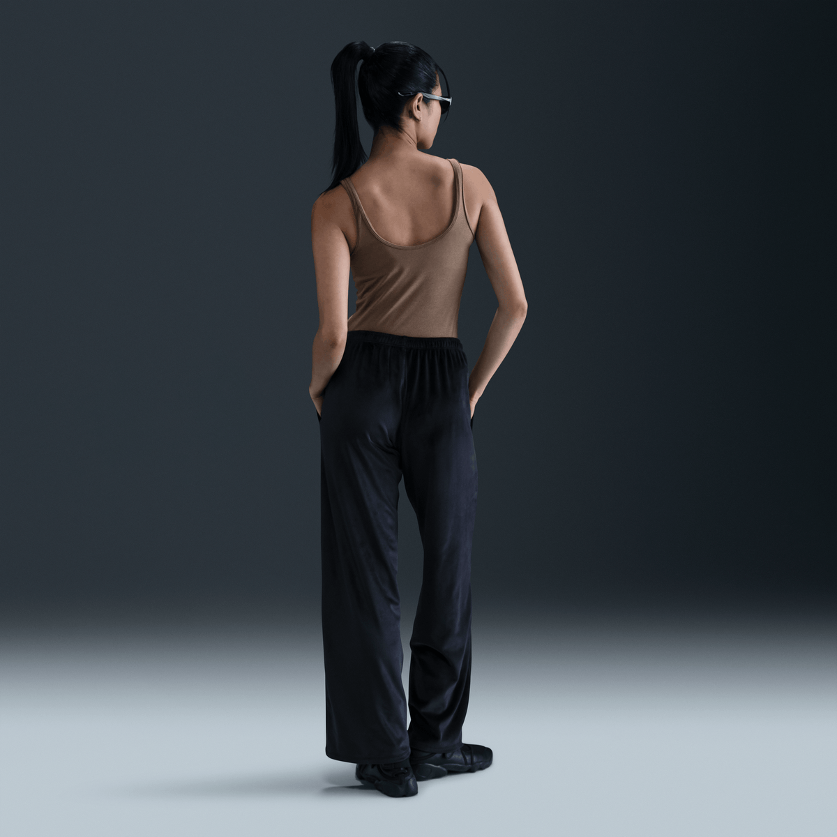 Nike Sportswear Chill Knit Women's Tank Top Mink Brown – FZ1457-233-L – product view 2