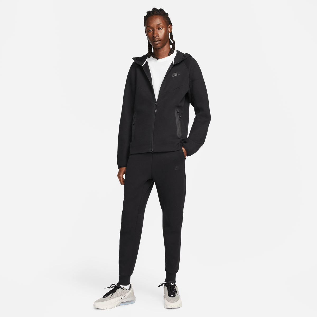 Nike Sportswear Tech Fleece Joggers Black/Black – FB8002-010-M – product view 3