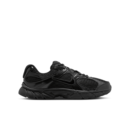 Nike V5 RNR GS 'Triple Black' – HQ6411-002-36 – product image