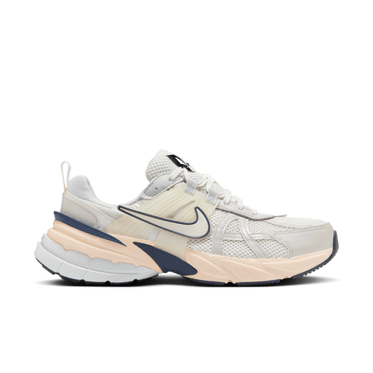 Nike V2K Run Platinum Tint (Women's) – FD0736-004-45.5 – product image