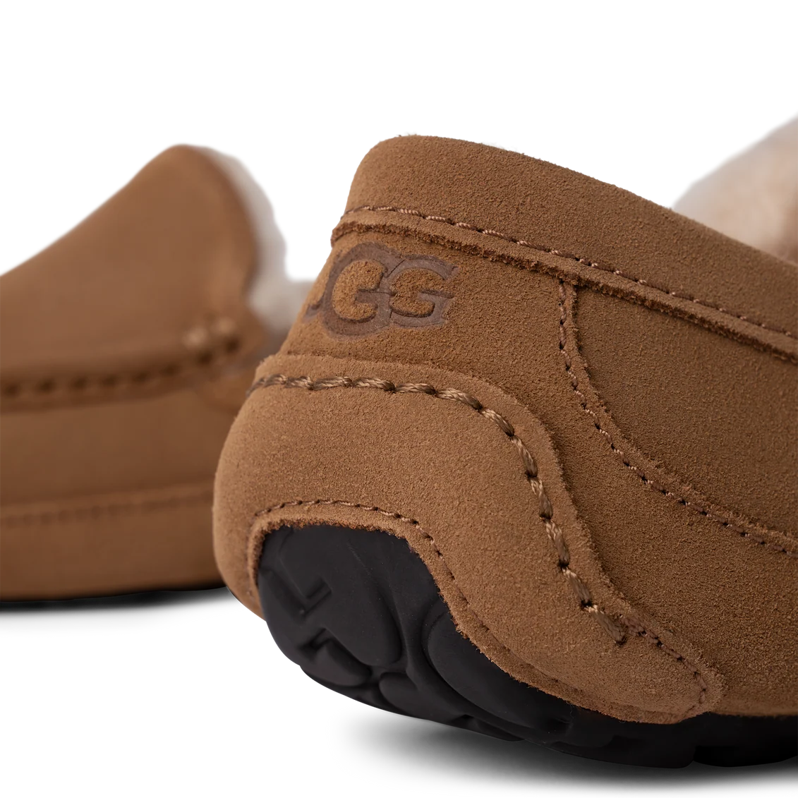 UGG Ascot Slipper Chestnut