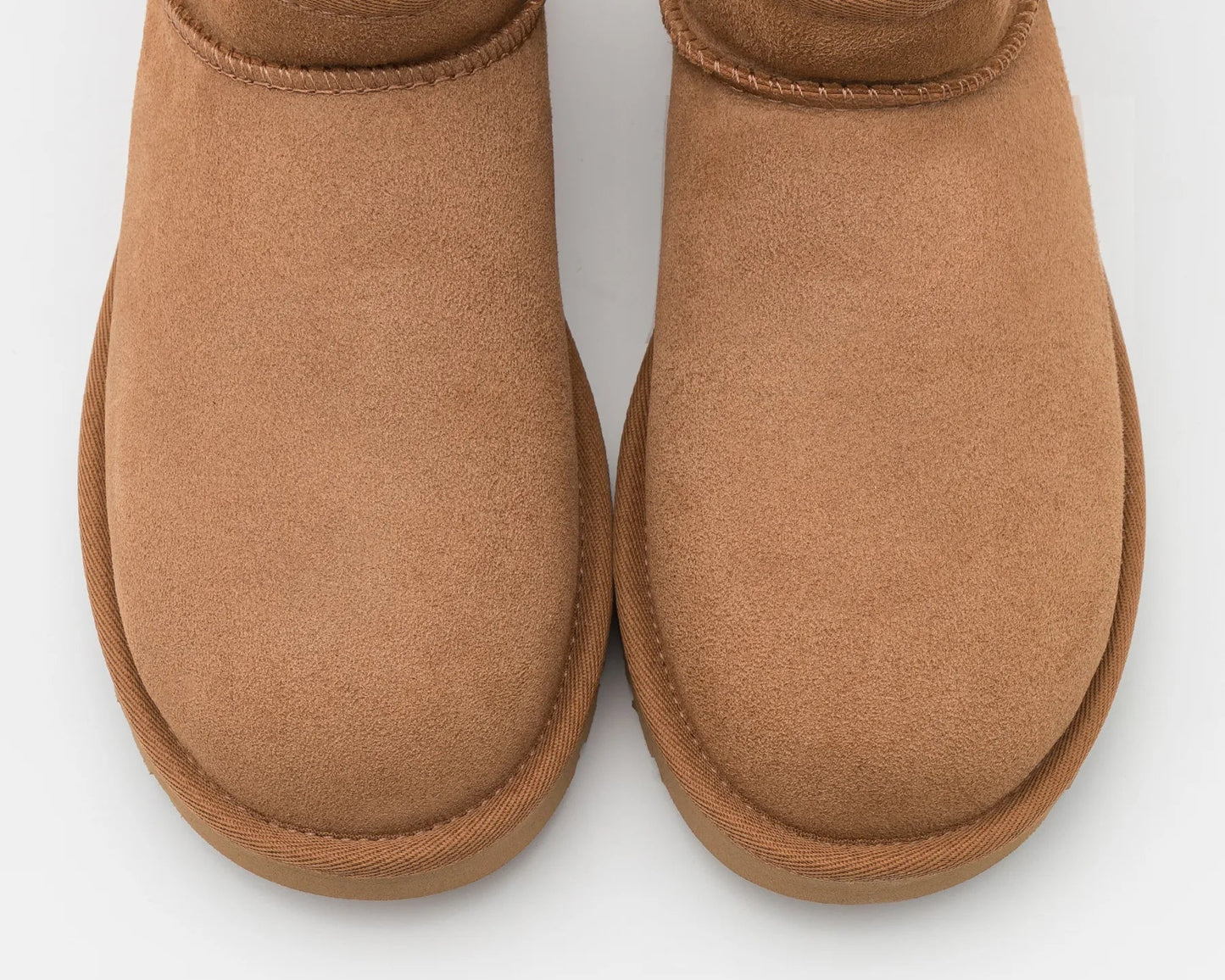 UGG Classic Ultra Mini “Chestnut” | Luxem Swiss Official Pair