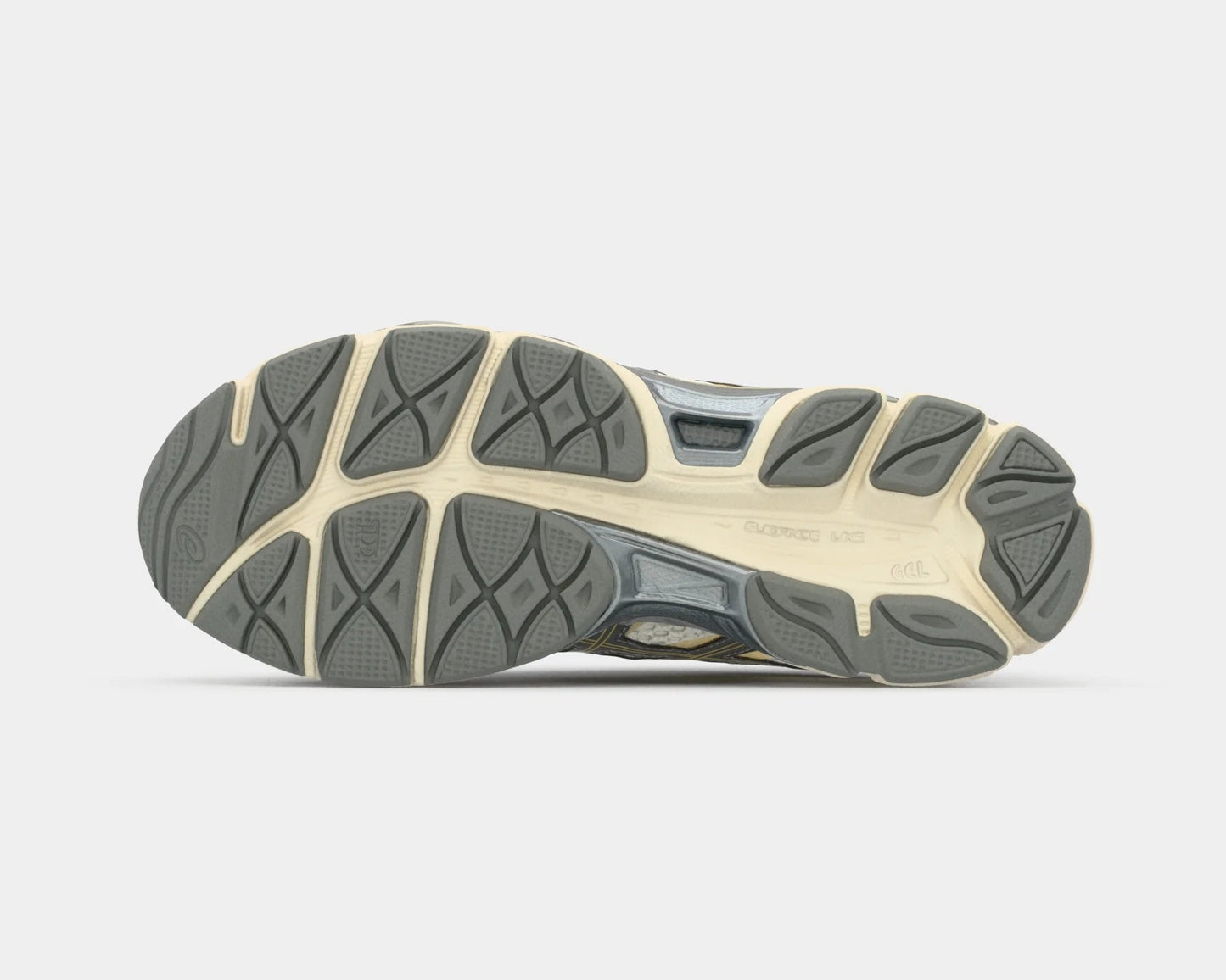 ASICS GEL Cumulus 16 – Cream/Clay Grey | Premium Comfort Trainer