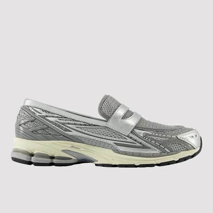 New Balance 1906L Metallic Silver – Loafers