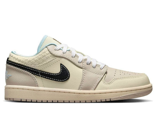 Air Jordan 1 Low SE Sanddrift Glacier Blue