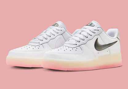 Buty sportowe Nike Air Force 1 Low „Rok Smoka”