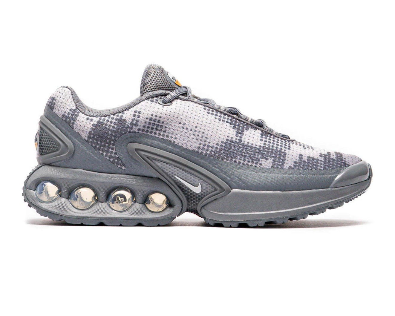 Nike Air Max Dn „Cool Grey / Photon Dust / Metallic Silver” – Futurystyczna energia streetwearu